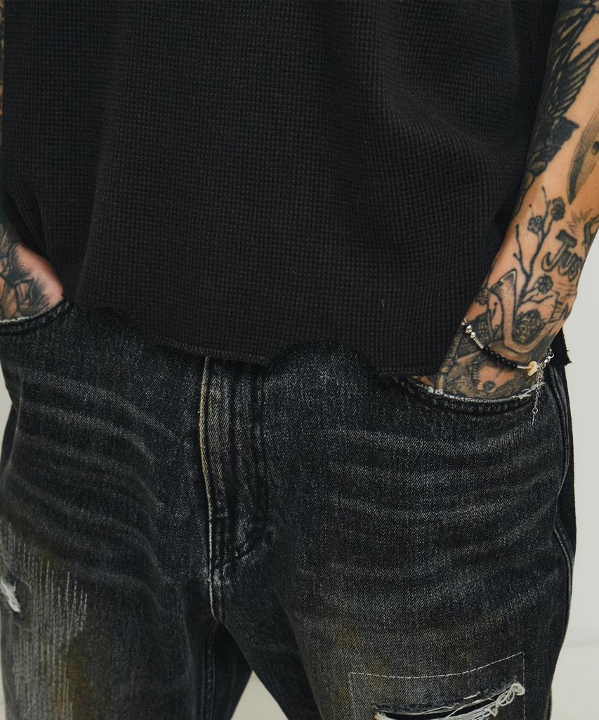 ENDOOR Vtg Damage 1/2 T-Shirt (Black)