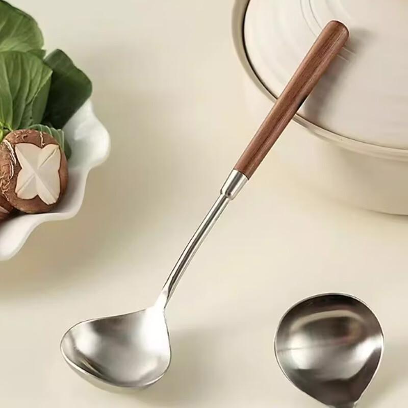 

Walnut Wood Handle 304 Stainless Steel Soup Spoon