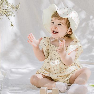 2PCS Summer Outfit with Floral Ins Baby Flying Sleeve Jumpsuit Girls' and Babies' Breathable Summer Outerwear with A Fart Bag