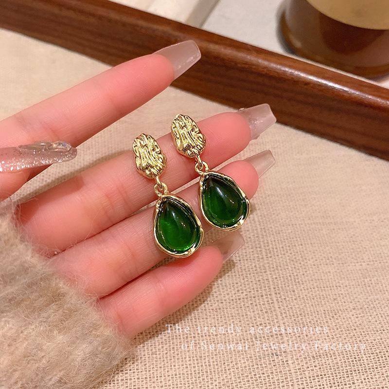 Серьги-пусеты Maillard в стиле ретро с камнем «тигровый глаз», женственность, неровные металлические серьги-пусеты, осенне-зимние украшения для ушей