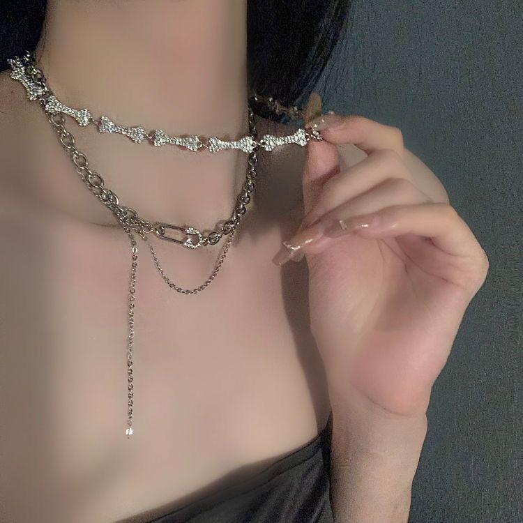 

Spicy Girl Double Layer Clavicle Necklace: Summer Luxury Hip Hop Pendant