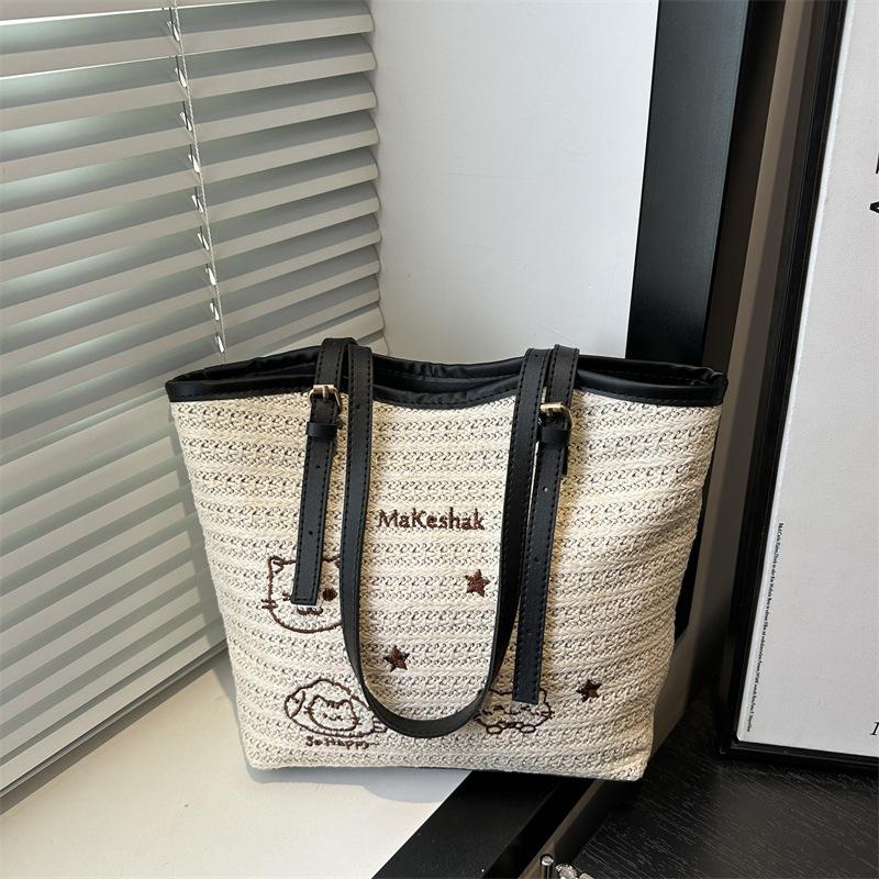 

Fresh cartoon printed beach vacation tote bag women s large-capacity new summer versatile casual shoulder bag чёрный