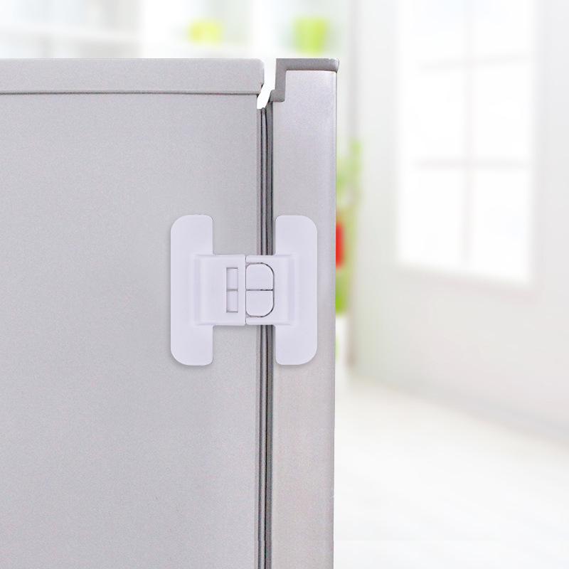 Child Safety Refrigerator Lock to Prevent Baby from Tampering with Water Dispenser and Ensure Door Closure.