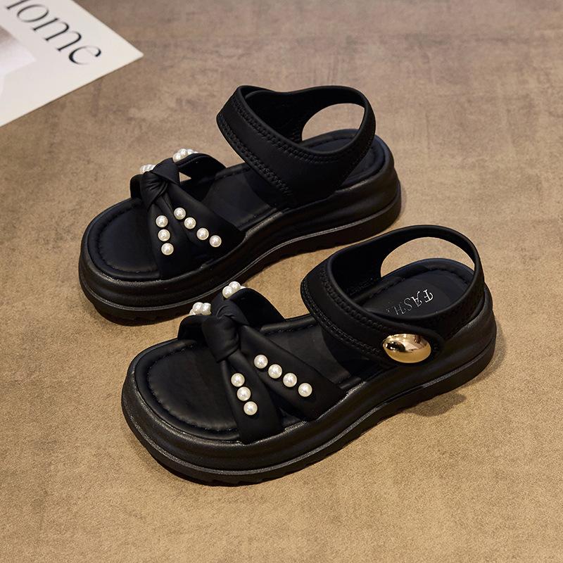 French sandals women's summer skirt soft sole not tired feet 2025 new slippers super fire beach Roman shoes