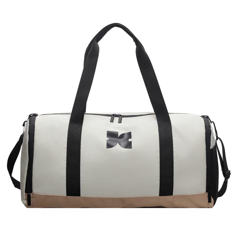 

OLOMM Large Capacity Travel Duffel Bag