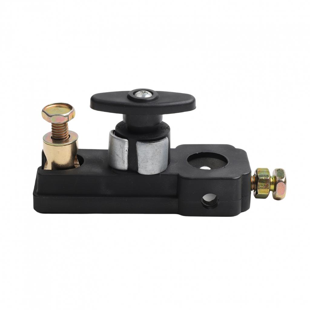 Easily Accessible Car Battery Disconnect Isolator Ensuring Safety Standards