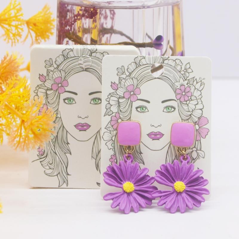 

50 шт 5x6,5 см серьги карты картон ювелирные изделия новейшее поступление популярный дисплей картон горячая распродажа модный дизайн нежные карты 50card50bag