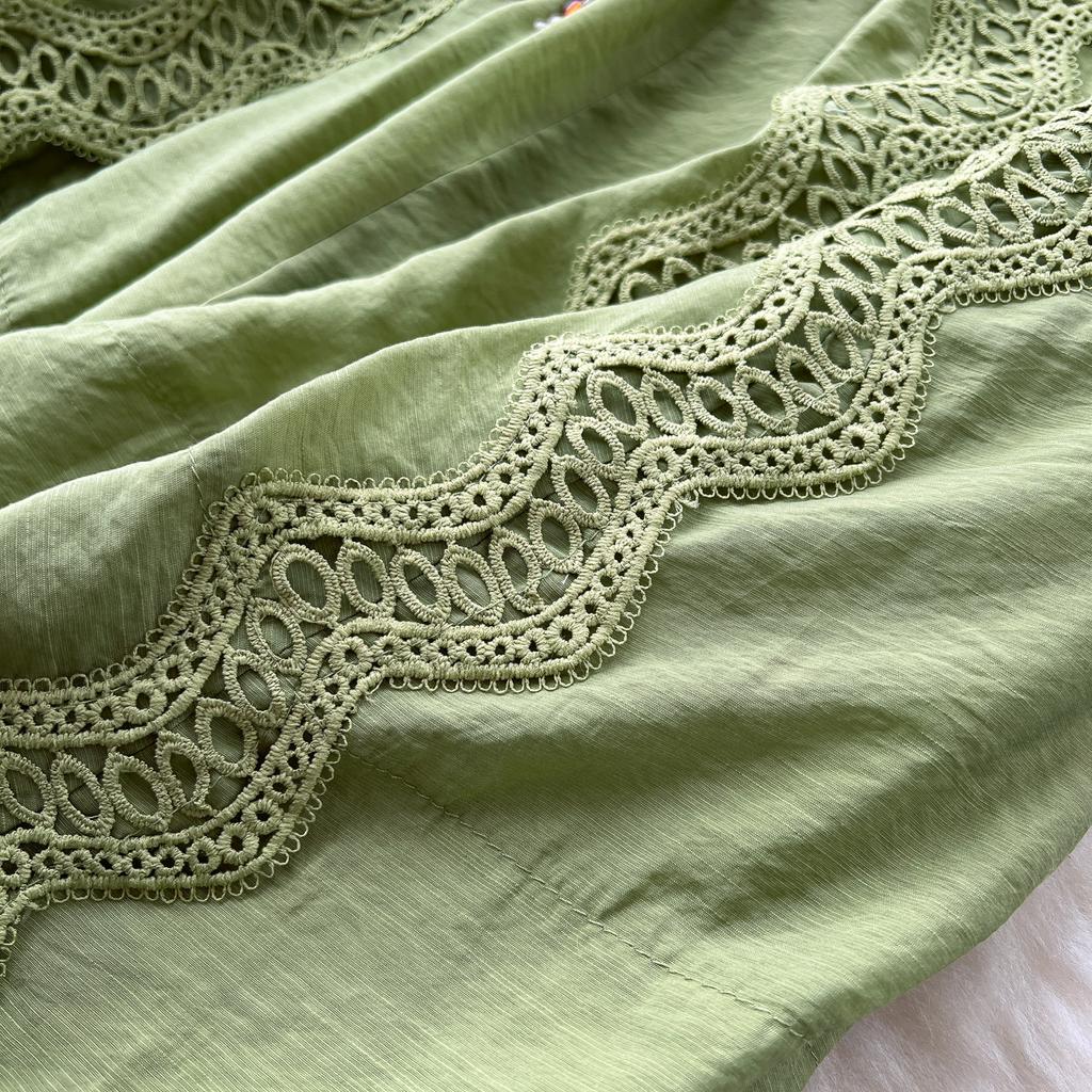 Spring Summer Women V-neck Lantern Sleeve Embroidery Lace Patchwork Chic Dresses With Belt