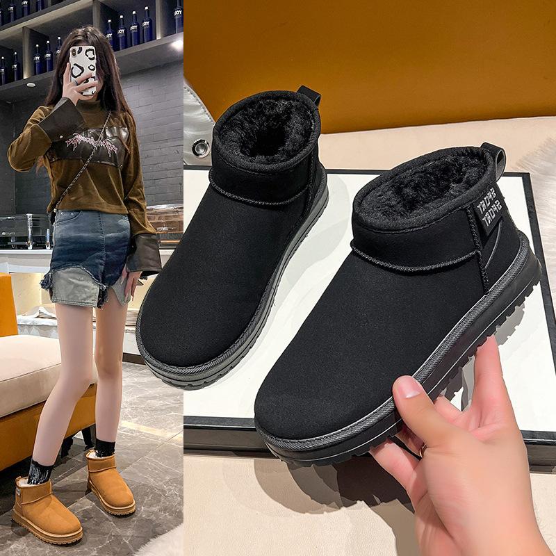 Snow shoes large size winter new flat-bottomed short tube large cotton shoes piled thickened warm snow boots women