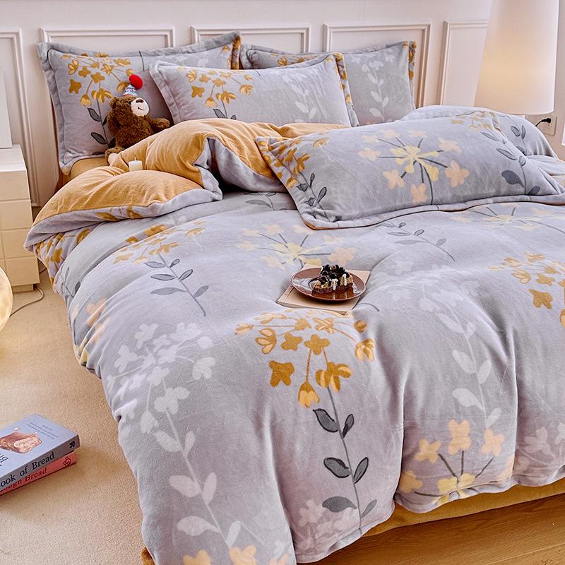 Thickened Milk Fleece Printing Four-Piece Set, Fleece Warm Coral Fleece Skin-Friendly Student Dormitory