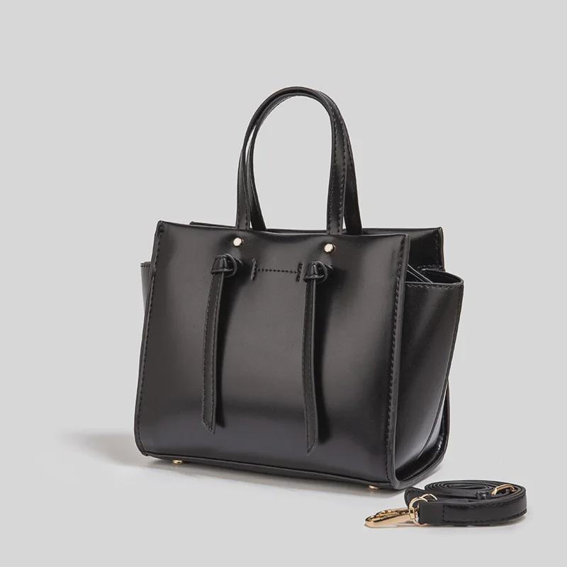 Women's Large Capacity Winged Shoulder Bag - Versatile Cross-Border Messenger Style