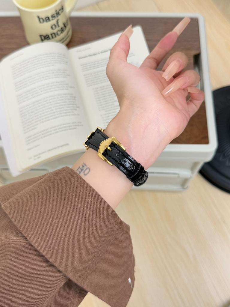 Nice Leather loop Correa For Apple Watch band Series Ultra 11/10/9/8/7/6/5/4/3/2 38mm 40mm 41mm 42mm 44mm 45mm 46mm 49mm Strap