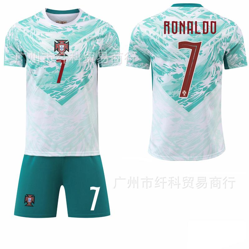 Football Jersey No. 7 Jersey Set 8 Sports Green Pants Ruota World Cup Portugal Away 16