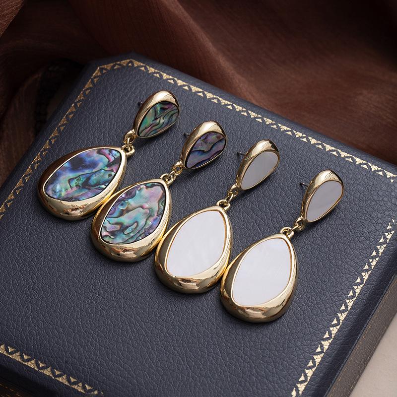 Light Luxury Abalone Shell Water Drop Long Earrings Women'S French Niche Light Luxury Stud Earrings Retro High-End Earrings