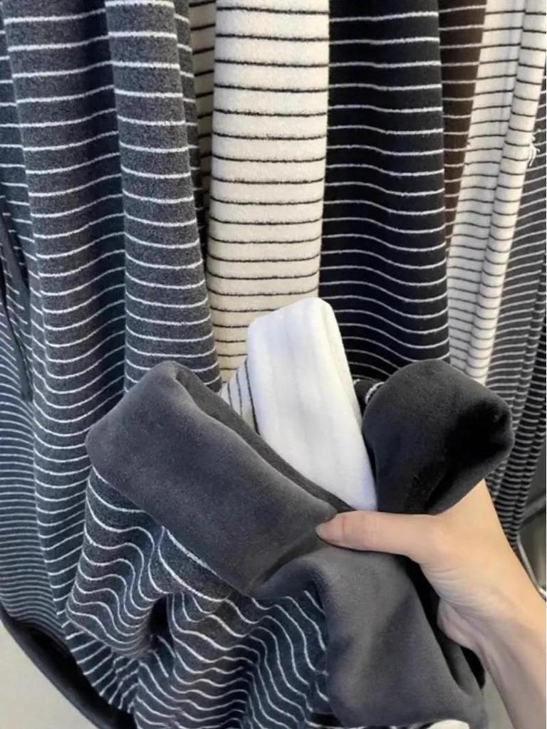 Women's High-Waist Retro Striped Velvet Wide-Leg Pants - Winter Warmth & Slim Fit