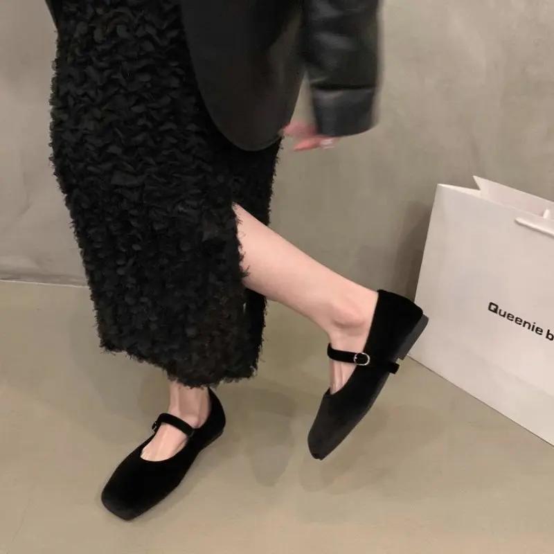 Fashion Flat Shoes for Women Autumn Mary Jane Hairy Single Shoes for Women 2025 New Retro Suede Loafers Women Ladies Shoes