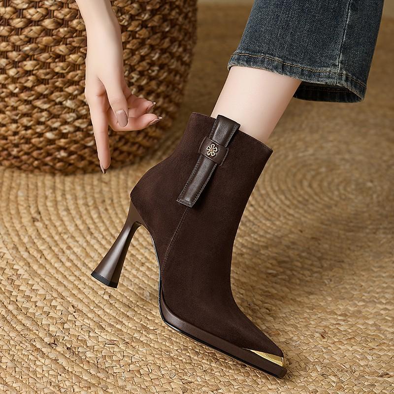 Fashion Women's Metal Pointed Toe Autumn and Winter Platform Soft Leather BootsFrench Retro Style High Heel Temperament Fashion Boots