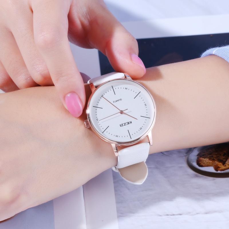 Kezzi 2023 Unisex Trendy College Style Engraved Casual Wristwatch