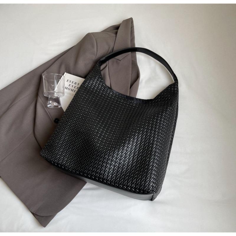 Retro handwoven bag women s new trendy Korean niche tote bag casual large-capacity underarm bag 38*32*13 чёрный