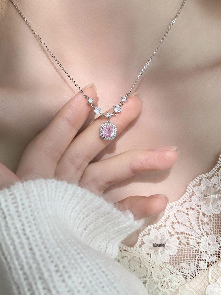 S925 Sterling Silver Small Square Sugar Necklace - Luxury Clavicle Chain Gift for Women