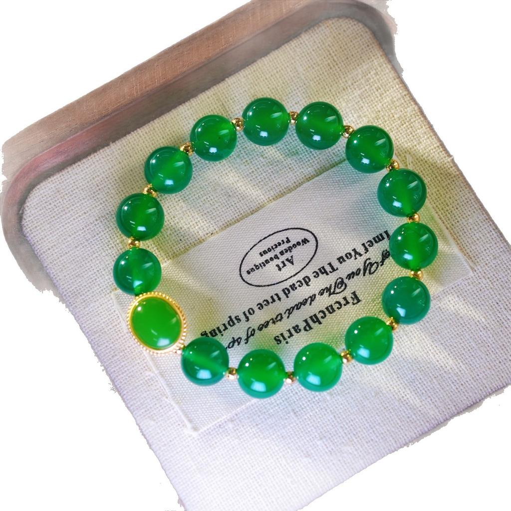 10Mm High Quality Vitreous Natural Chalcedony Design Bracelet Bracelet