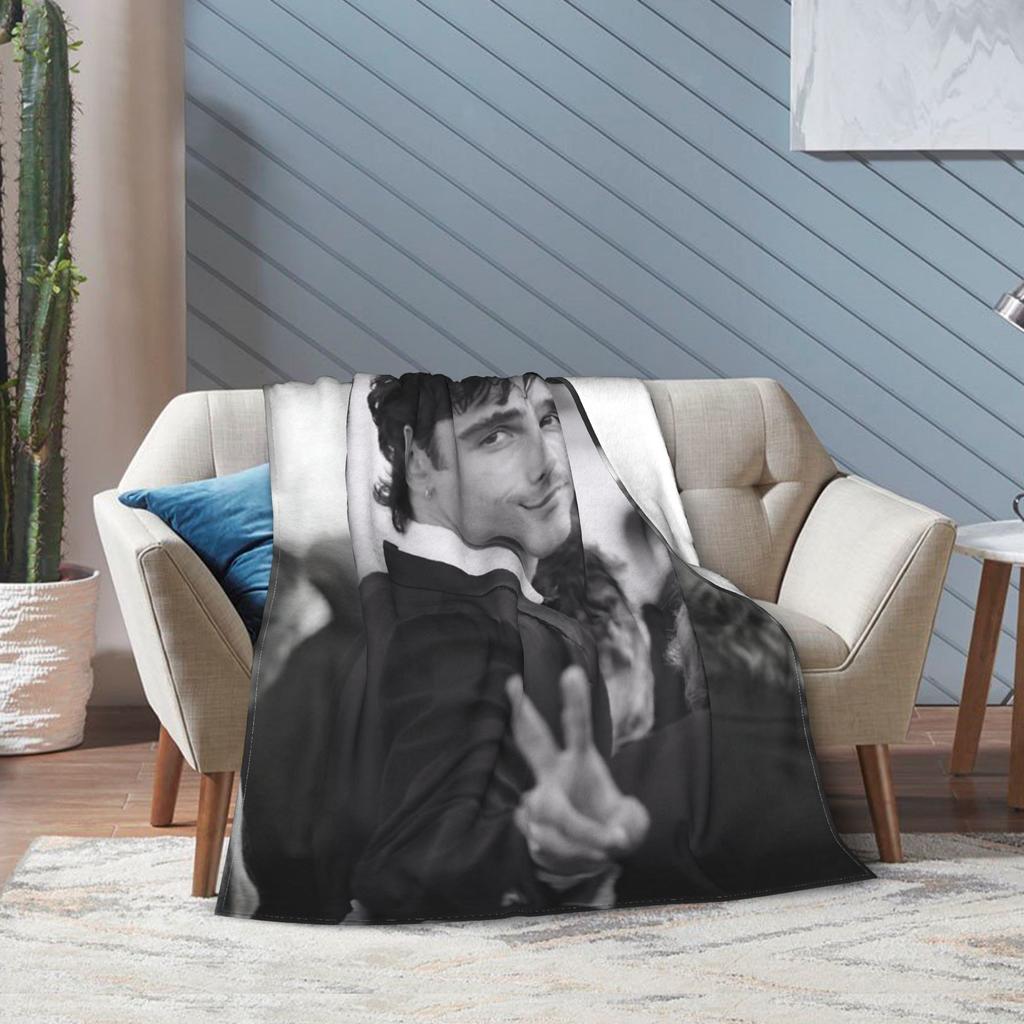 Jacob Elordi Blankets Flannel Summer Multi-function Soft Throw Blanket for Home Office Bedspread