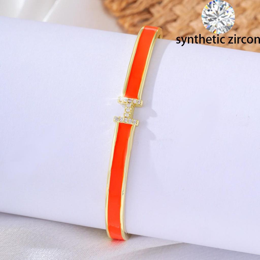 Zircon Letter Open Bangle: Luxury Commuting Bracelet, Exquisite Fashion Jewelry for Women, 2025 Edition.