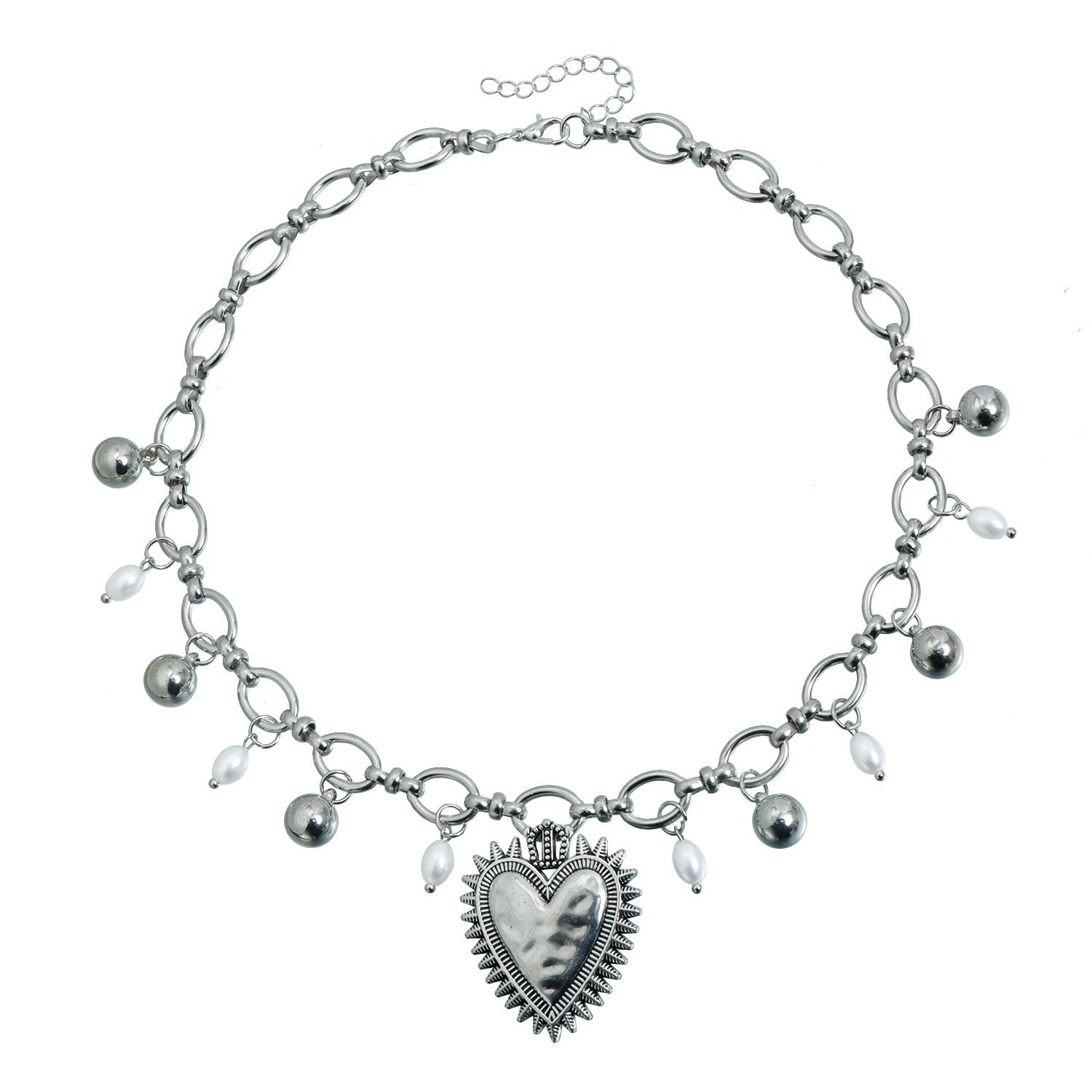 

Accessories retro and old thorns heart-shaped pendant necklace, punk style pearl metal splicing necklace