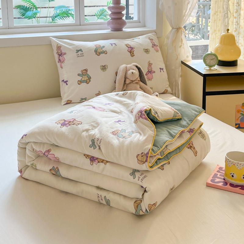 Dog Tulip Bear Rabbit Strawberry Fruit Pattern Printed Air Conditioner Quilt