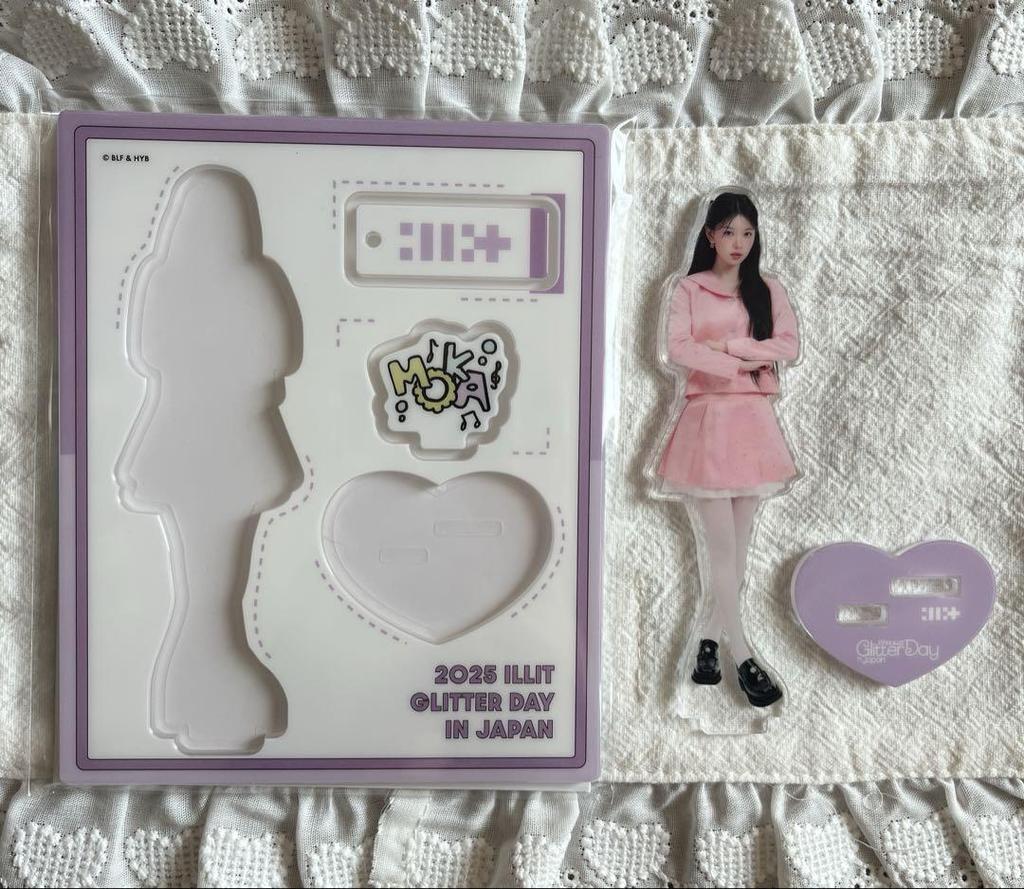[USED] Sold Out ILLIT Glitterday Acrylic Stand Mocha