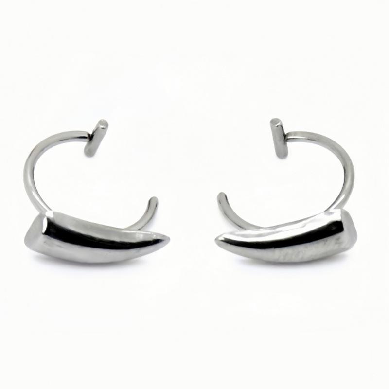 1 Pair Punk Non Piercing Fake Body Piercing Halloween Jewelry Accessories Stainless Steel Gothic Sharp Teeth Lip Clip For Women