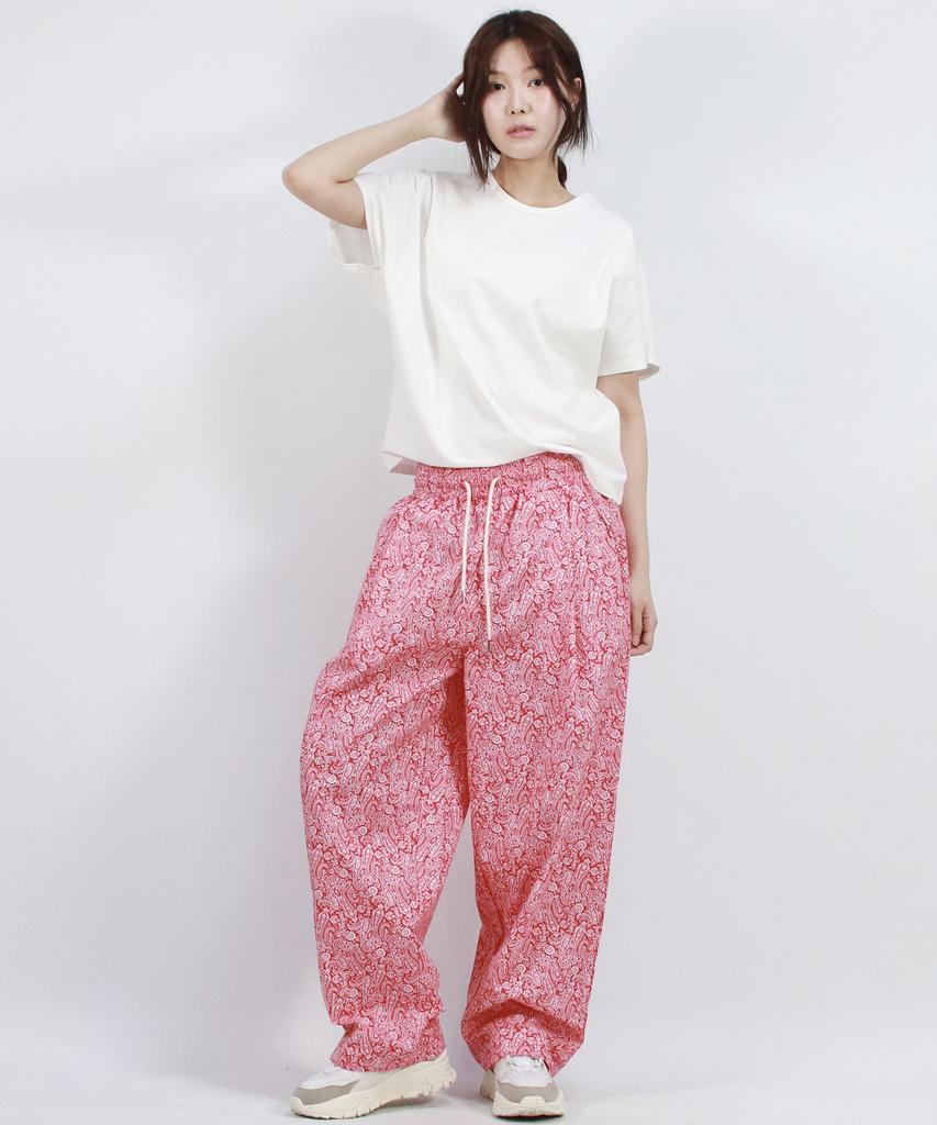 Deumakeu Paisley Side One Tuck Curved Wide Pants Red