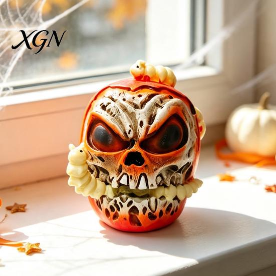 Resin Horror Tabletop Props Halloween Skull Apples Statue, Gothic Spooky Decor with Worm, Prop for Party Haunted House, Unique Gift Secret Room