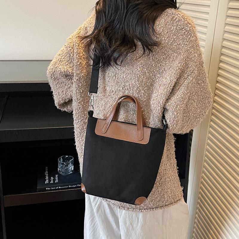 Retro Korean Canvas Handbag Women's Bag 2025 New Large-capacity Casual Shoulder Bag Commuter Underarm Messenger Bag