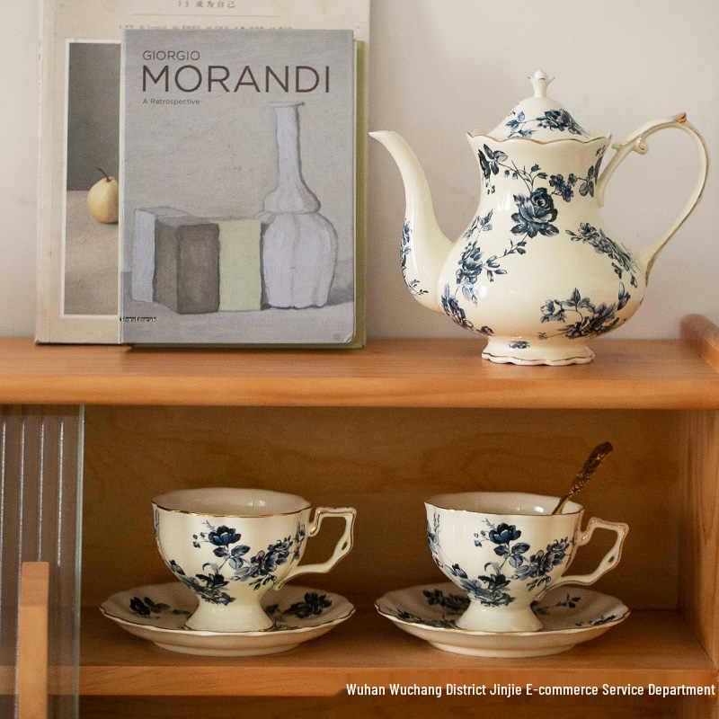 French Retro Blue & White Ceramic Tea Set: Cup, Saucer, Teapot for Elegant Afternoon Tea