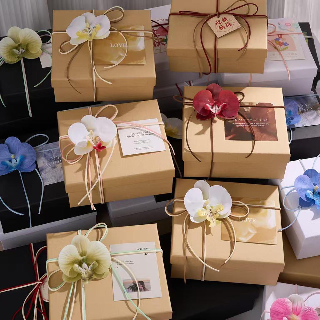 Mid-Autumn Festival & Wedding Gift Box: Perfect for Birthdays, Bridesmaids & Souvenirs
