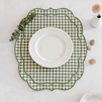Decorul mesei și accesorii – Suporturi și rogojini pentru servire