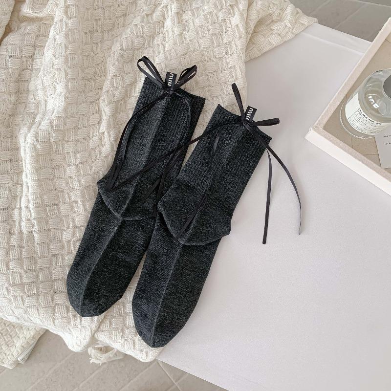 

Bows Socks - Lolita Plain-colored Mid-calf Socks, Sweet and Beautiful Cotton Socks, Spring-autumn Sweat-absorbing Thick Socks 1 pair темно-сірий