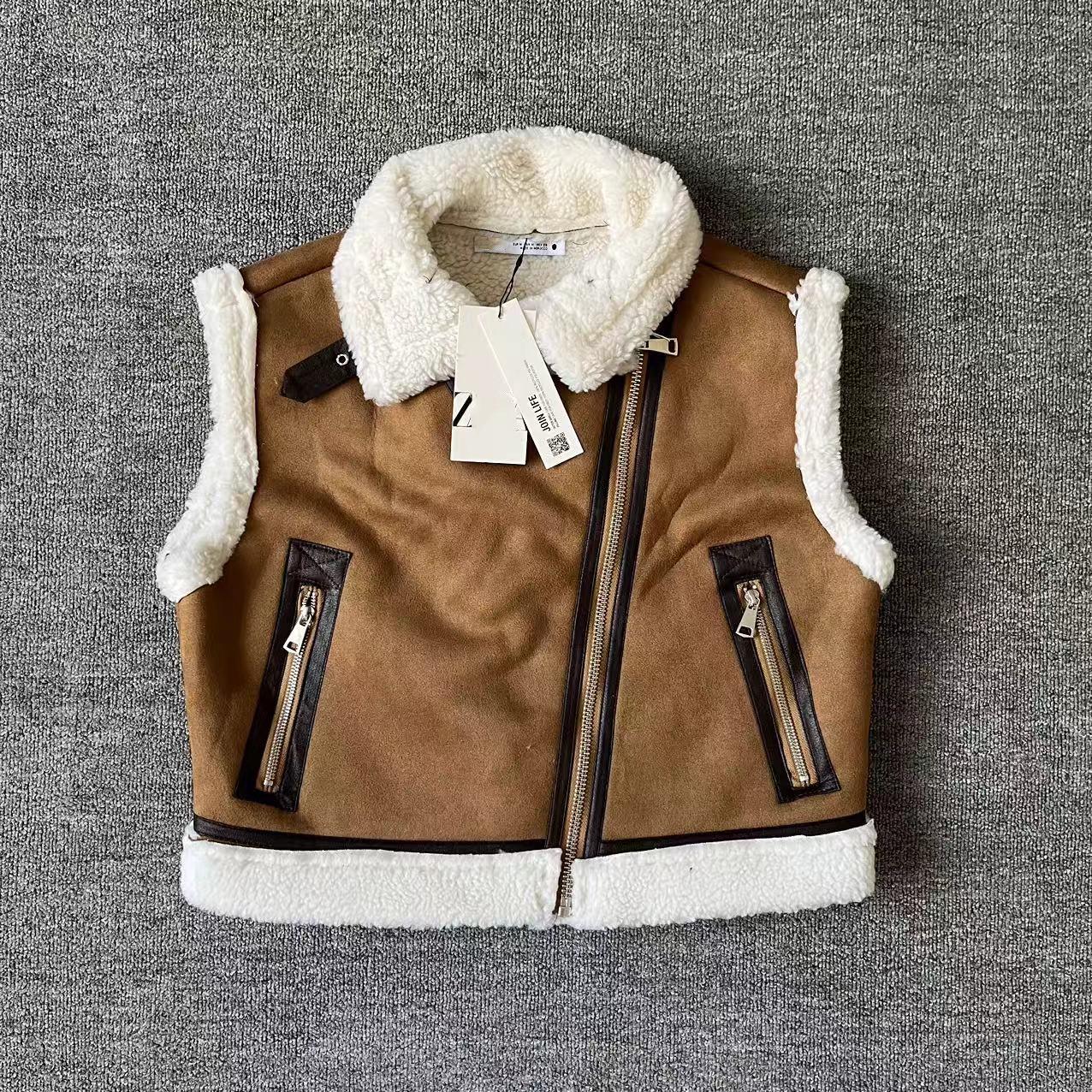 

2024 Autumn/Winter Women s Fur-Integrated Double-Sided Vest Medium