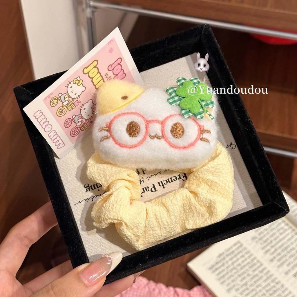 Glücksklee Kätzchen Scrunchie: Niedliches Cartoon-Katzen-Haargummi für Schüler