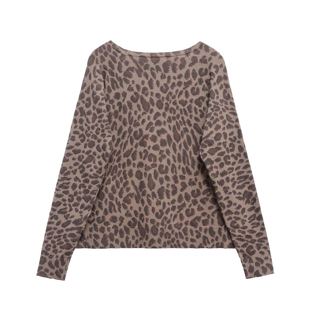Women's Leopard Print Round Neck Long Sleeve Knit Sweater - European & American Style 2025 New Collection