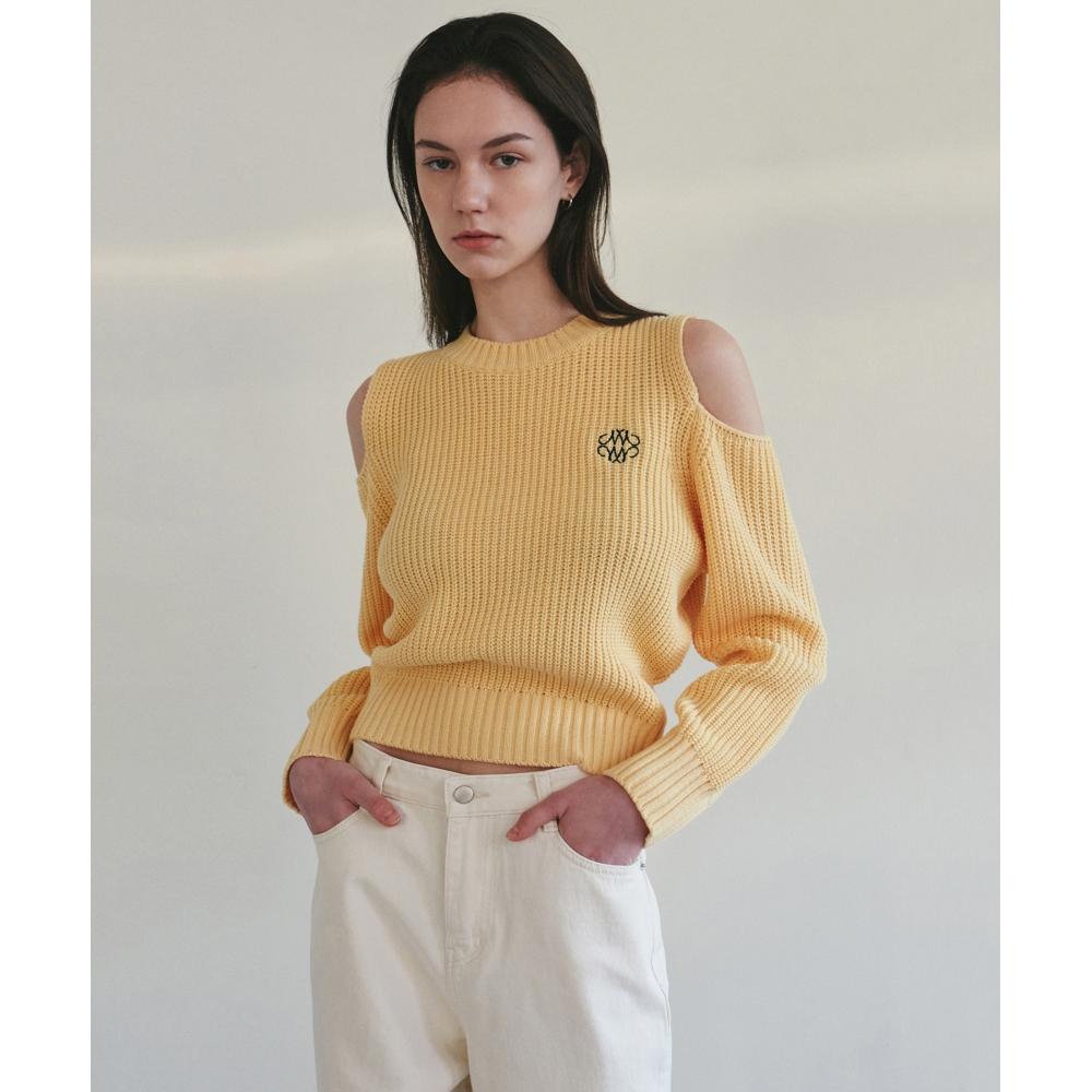 

NICKNICOLE SIGNATURE CUT OUT CREW NECK KNITYELLOW