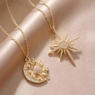 Damen Trendiges 2-teiliges Gold Sonne und Mond Anhänger Halsketten Set