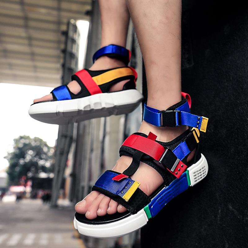 The New2025 New Men's Shoes Summer Breathable Men's Sandals Magic Buckle Beach Shoes Men's Mens Shoes