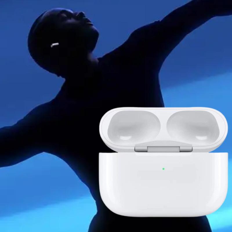 Apple With Compatible 4 Charging Case Bluetooth Earphone Usb Port Gift
