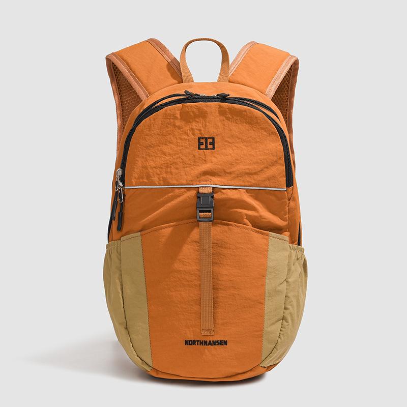 

New Lightweight Travel Waterproof Small Bag Contrasting Color Simple and Versatile Trendy Junior High School and College Students Casual Backpack .