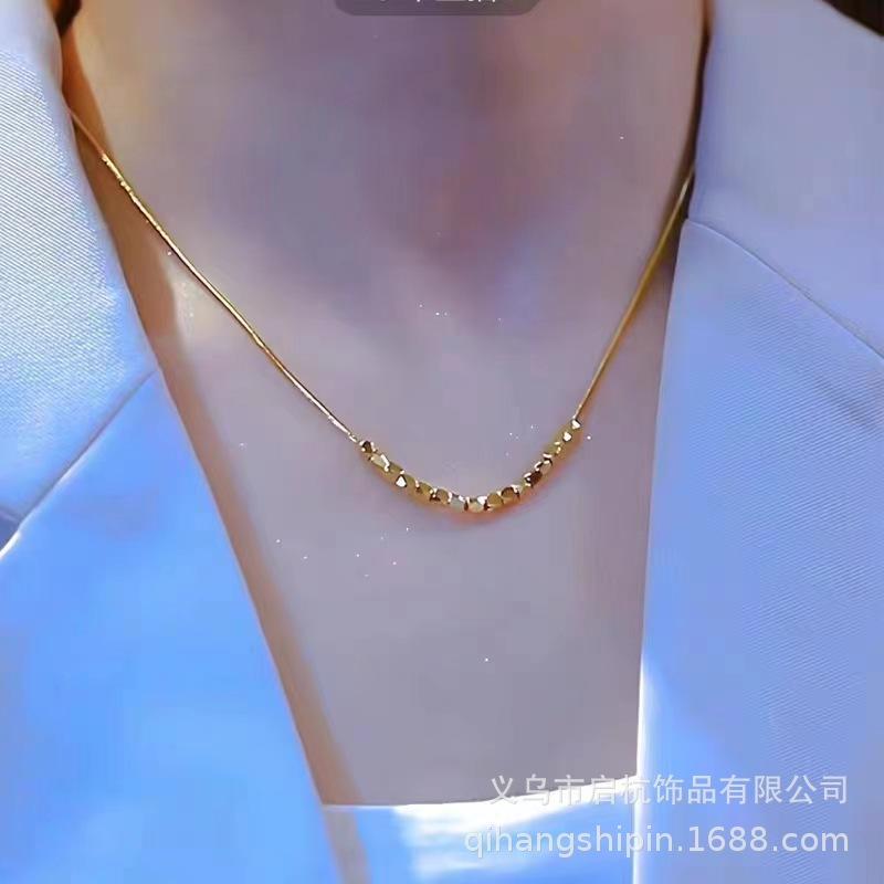 Small Sugar Cube Necklace Women'S Light Luxury Design Simple Versatile Clavicle Chain