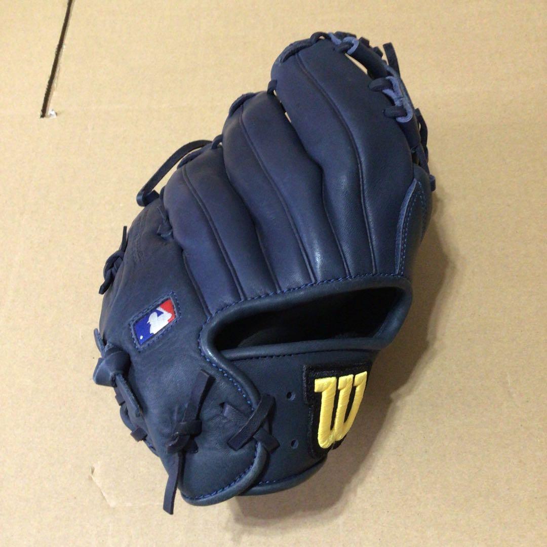 Used Wilson MLB Hardball Gloves Navy RAG52L