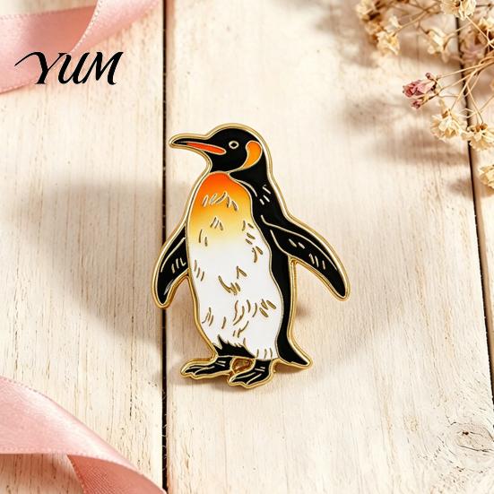 Animal Theme Pins Enamel Brooch Pin, Bear Penguin Fox Dog Hedgehog Badge, Women Jewelry Men Alloy Pin for Coats Sweaters Scarves Badge