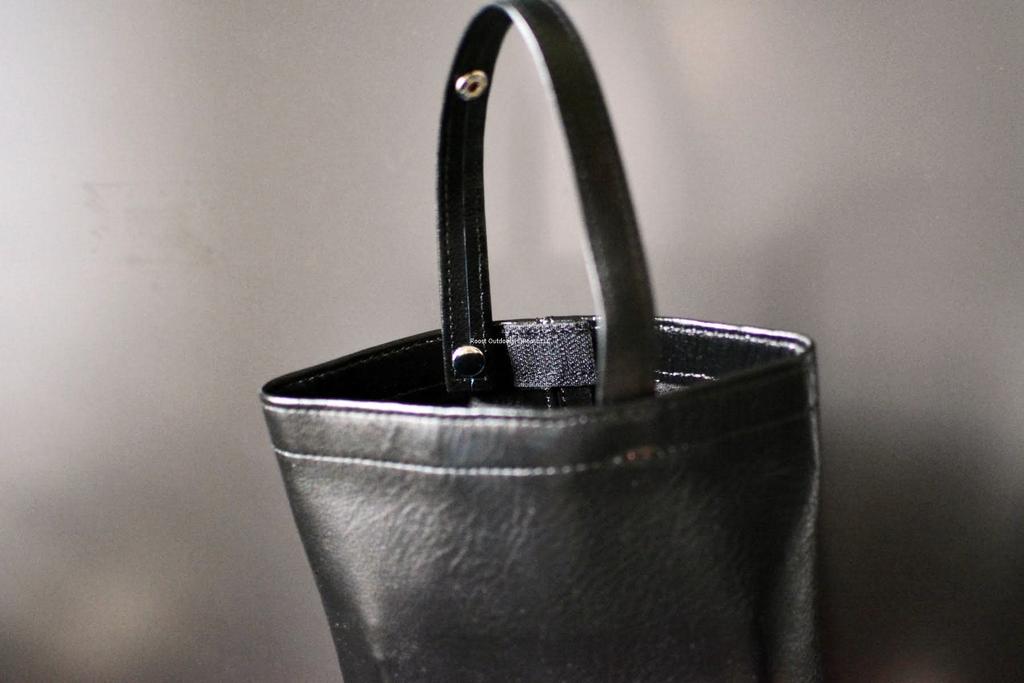 Roost Outdoors [Made with Genuine Leather] Genuine Leather Soft Leather Tissue Case, Black, Hanging/Wall Mountable, Car Accessory, Tissue Case, Tissue